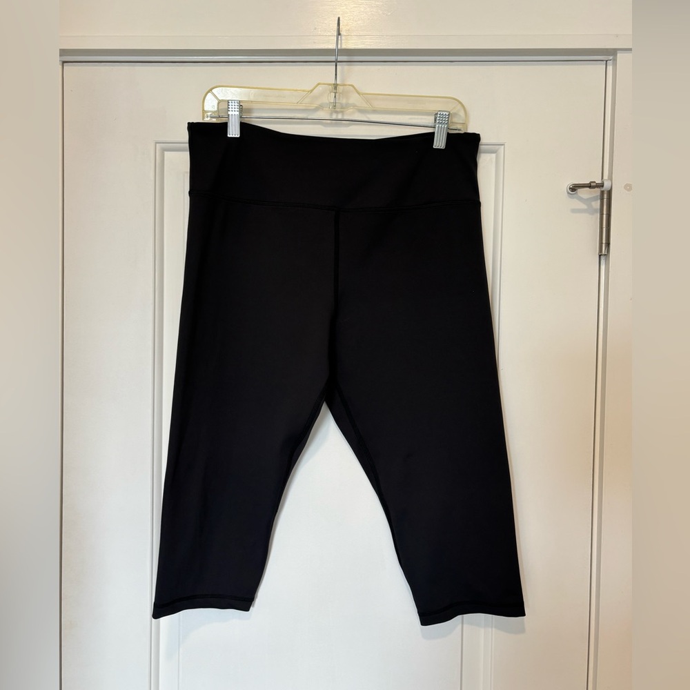 ZYIA Active - Black Leggings Capri length
